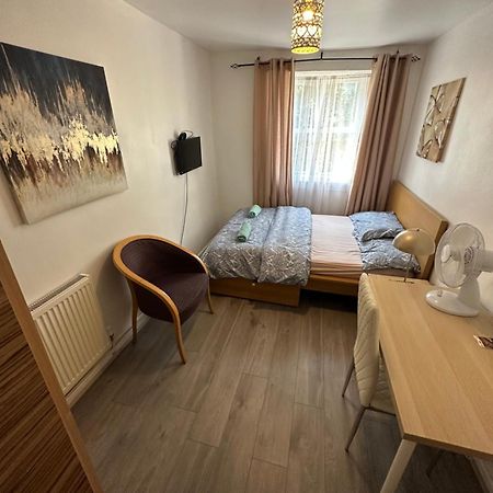 City Apartment 2 لندن المظهر الخارجي الصورة